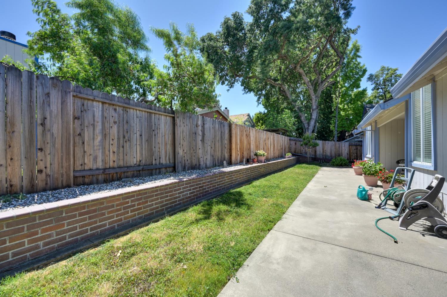 Detail Gallery Image 42 of 42 For 7827 River Estates Dr, Sacramento,  CA 95831 - 3 Beds | 2 Baths
