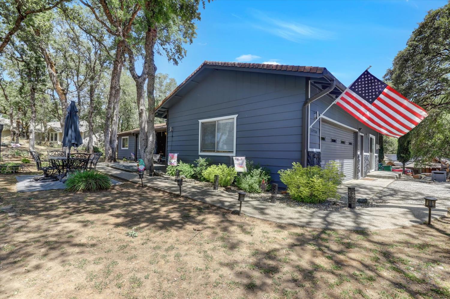 Detail Gallery Image 51 of 53 For 17730 Minnow Way, Penn Valley,  CA 95946 - 3 Beds | 2 Baths
