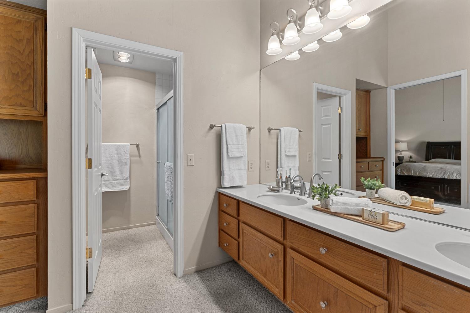 Detail Gallery Image 20 of 28 For 290 W Rumble Rd a,  Modesto,  CA 95350 - 2 Beds | 2 Baths