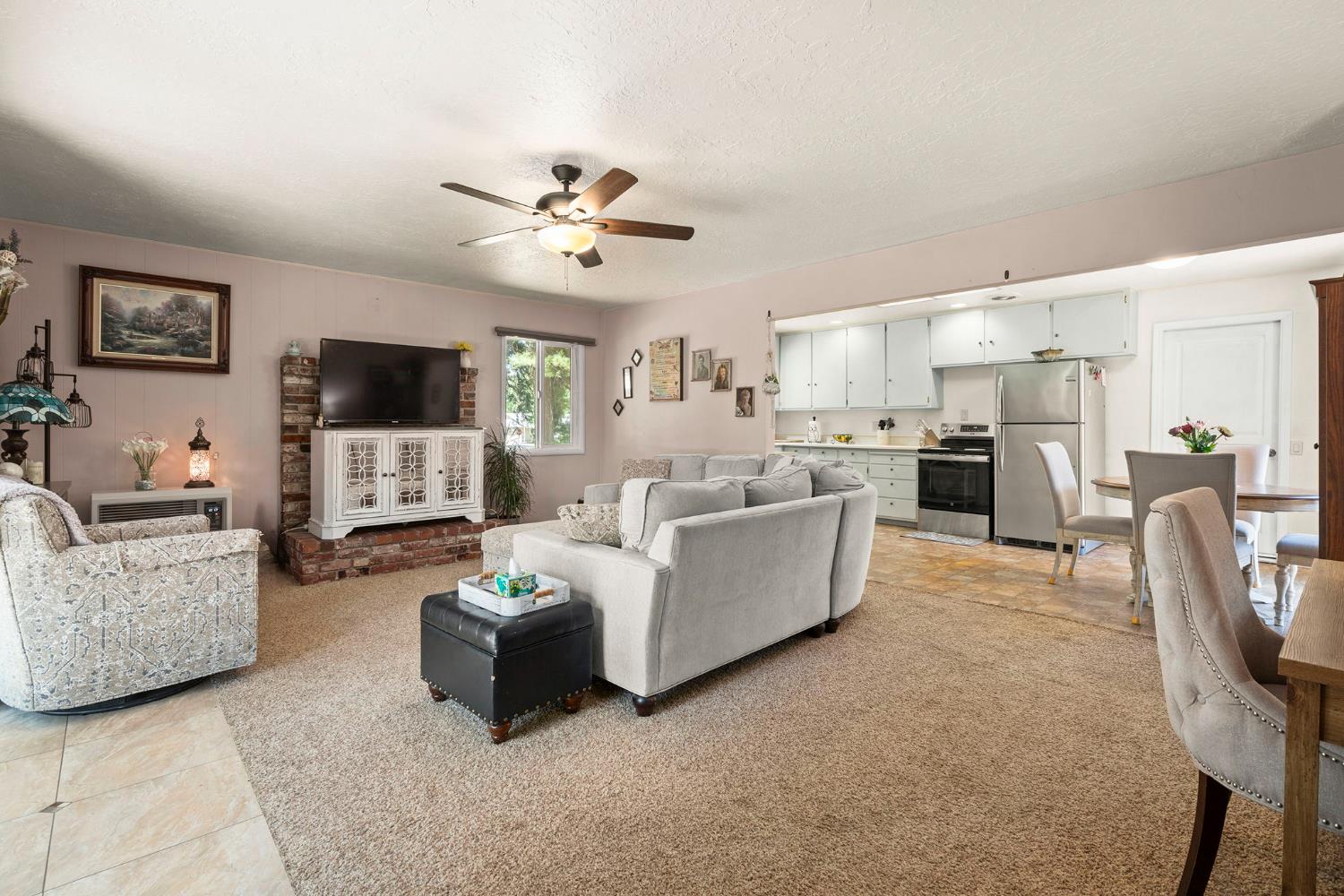 Detail Gallery Image 6 of 18 For 237 Katherine St, Quincy,  CA 95971 - 2 Beds | 1 Baths