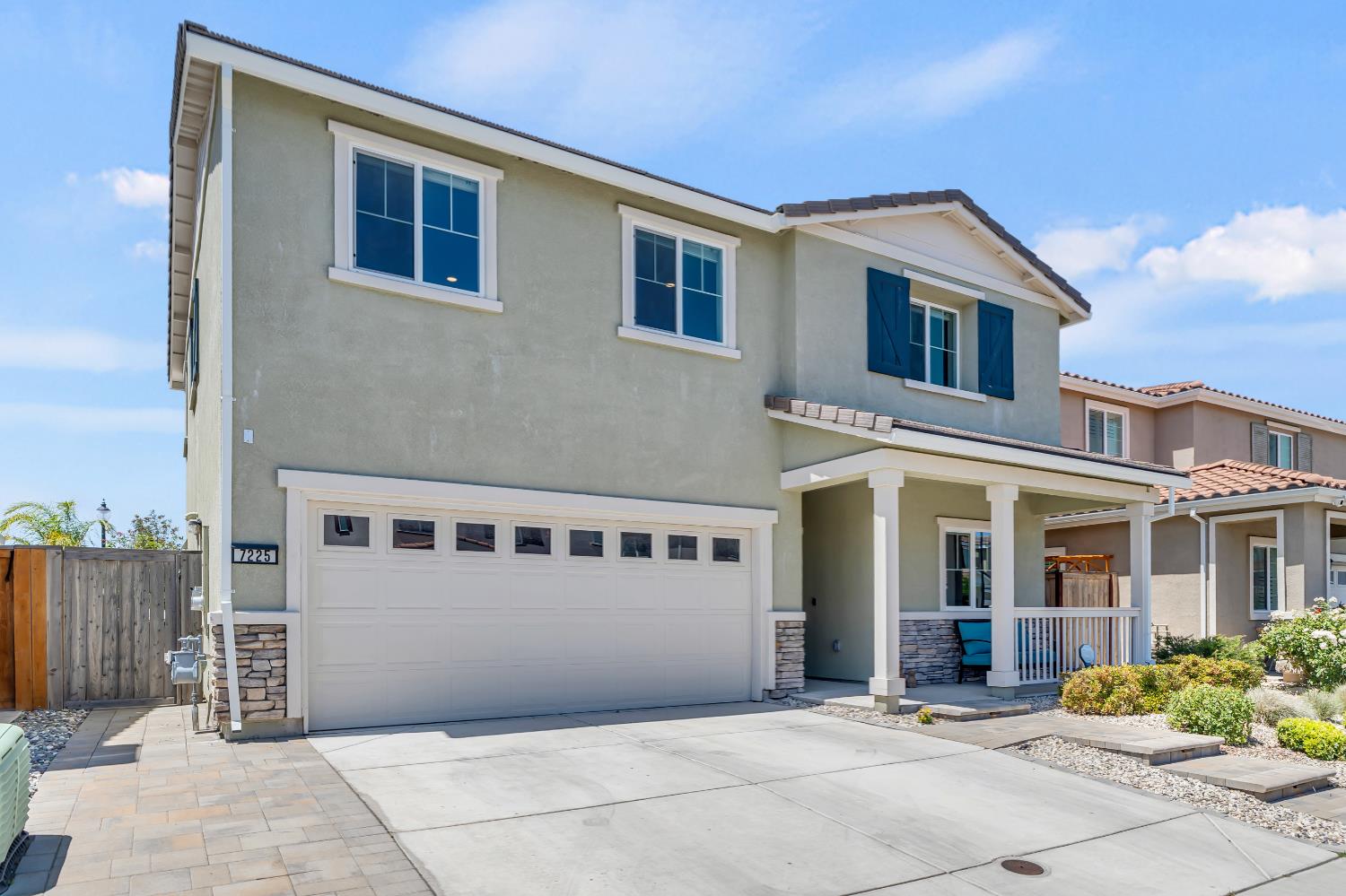 Detail Gallery Image 2 of 57 For 7225 Star Trail Way, Roseville,  CA 95747 - 4 Beds | 3 Baths