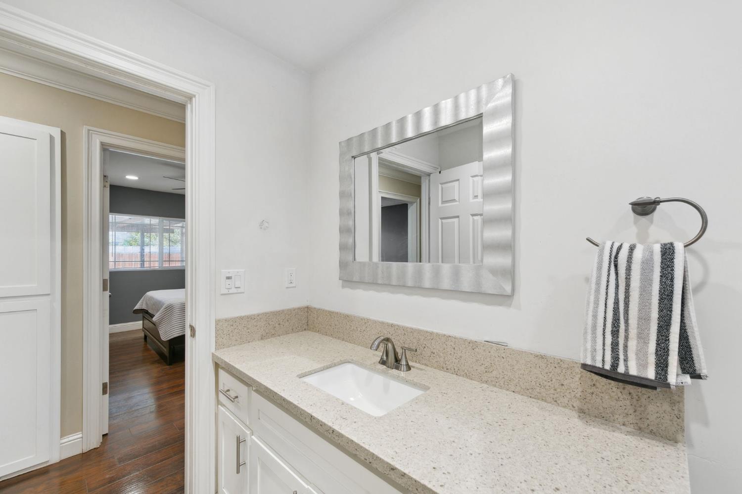 Detail Gallery Image 31 of 37 For 4309 23rd Ave, Sacramento,  CA 95820 - 3 Beds | 1 Baths