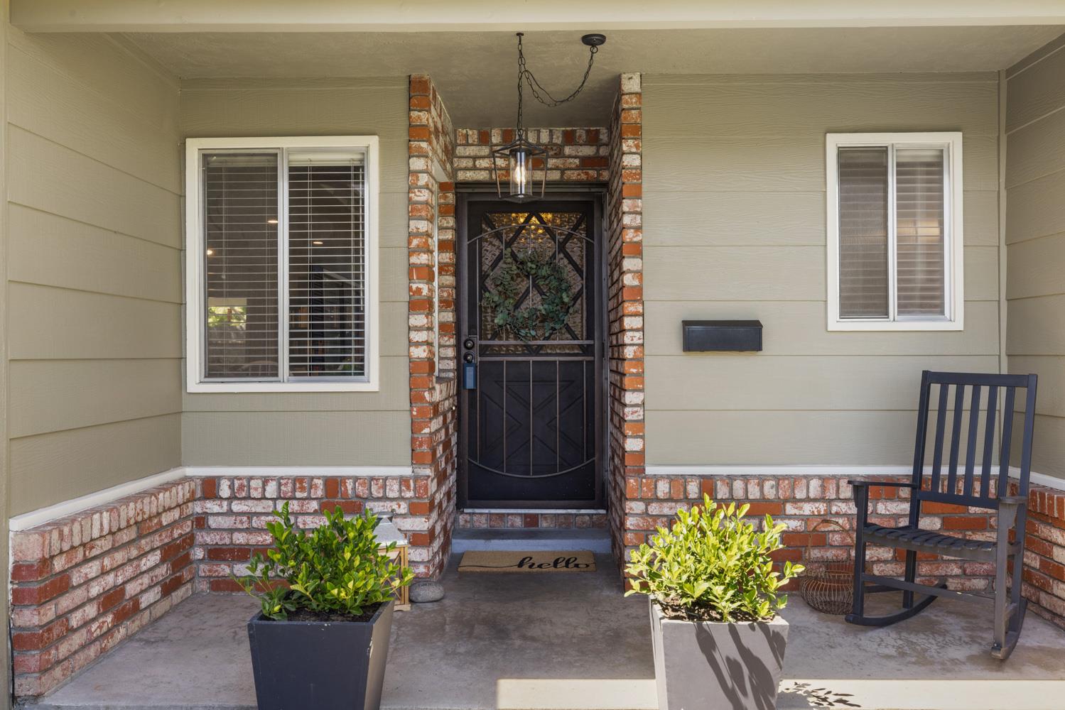 Detail Gallery Image 5 of 36 For 2365 E Marshall St, Turlock,  CA 95380 - 3 Beds | 2 Baths