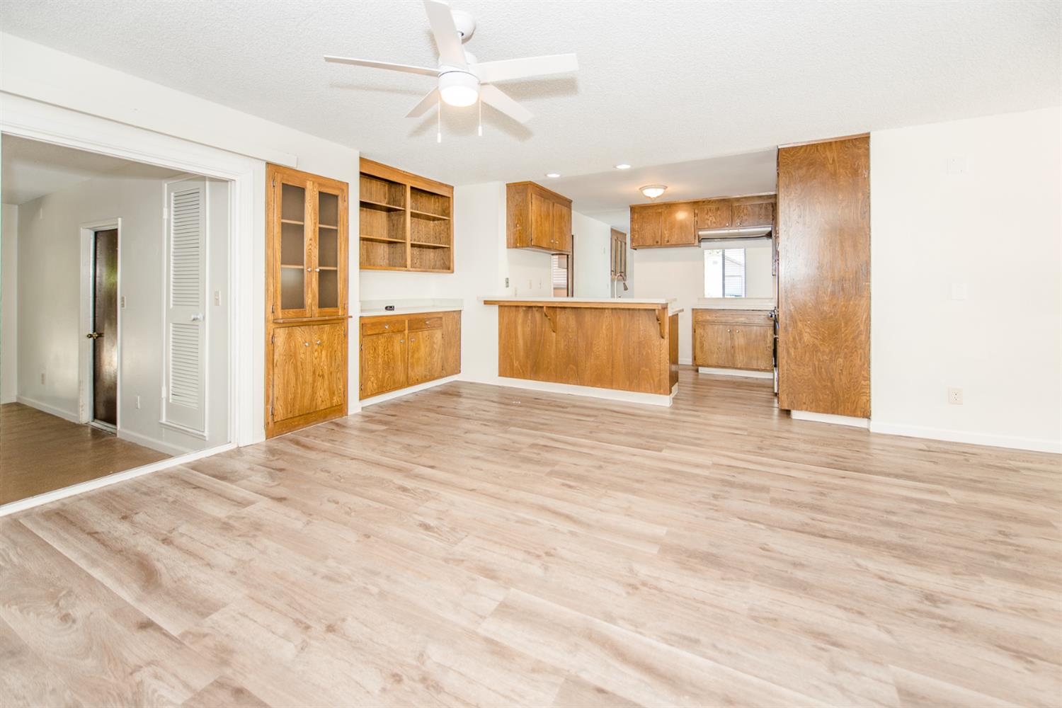 Detail Gallery Image 15 of 62 For 744 Cleveland, Woodland,  CA 95695 - 3 Beds | 2/1 Baths