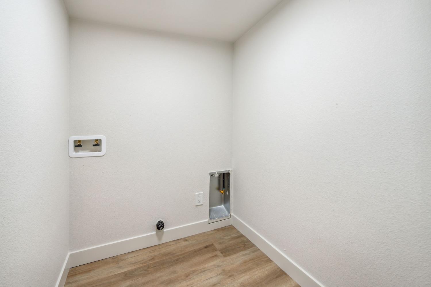 Detail Gallery Image 20 of 27 For 604 Myrtle Ave, West Sacramento,  CA 95605 - 4 Beds | 3 Baths