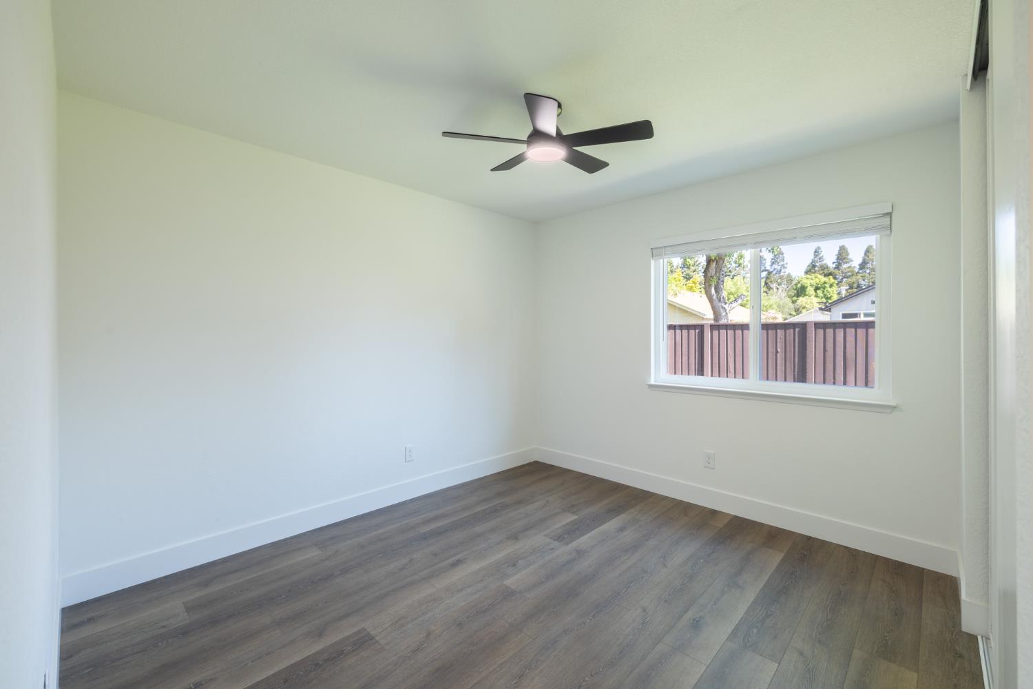 Detail Gallery Image 35 of 45 For 1505 Danica Way, Sacramento,  CA 95833 - 3 Beds | 2 Baths