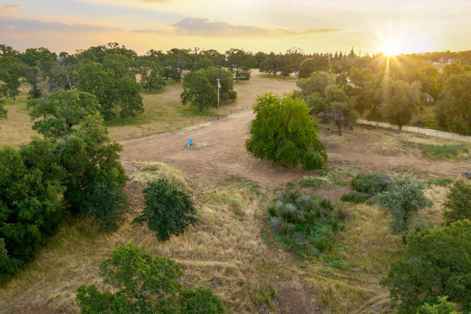 Edgehill Way, Marysville, California image 33