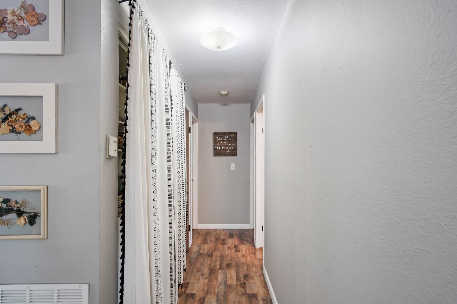 Detail Gallery Image 10 of 25 For 21924 Feather River Dr, Sonora,  CA 95370 - 2 Beds | 1 Baths