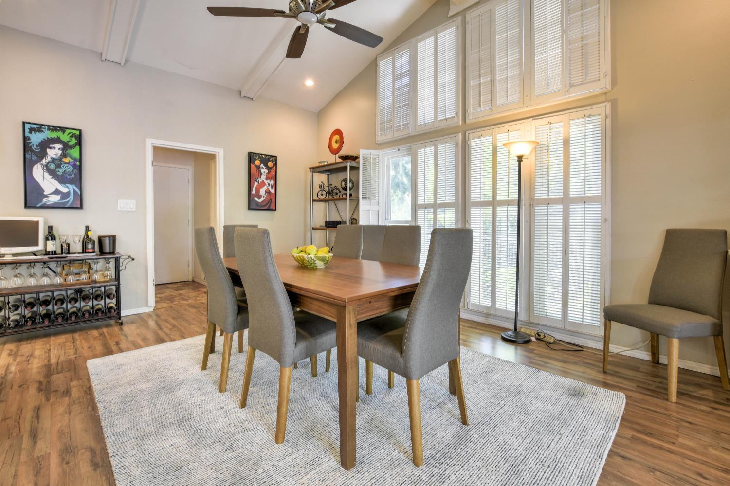 Detail Gallery Image 17 of 46 For 3401 Norris Ave, Sacramento,  CA 95821 - 4 Beds | 2/1 Baths