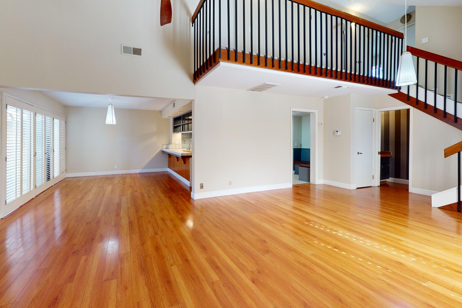 Detail Gallery Image 27 of 75 For 608 College St #11,  Woodland,  CA 95695 - 3 Beds | 2/1 Baths