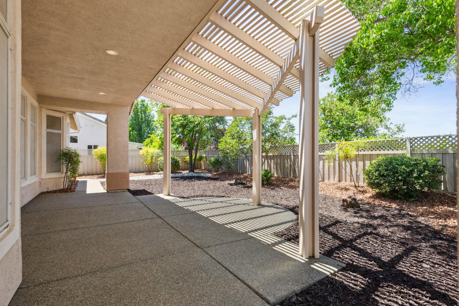 Detail Gallery Image 27 of 38 For 5237 Sugar Pine Loop, Roseville,  CA 95747 - 2 Beds | 2 Baths