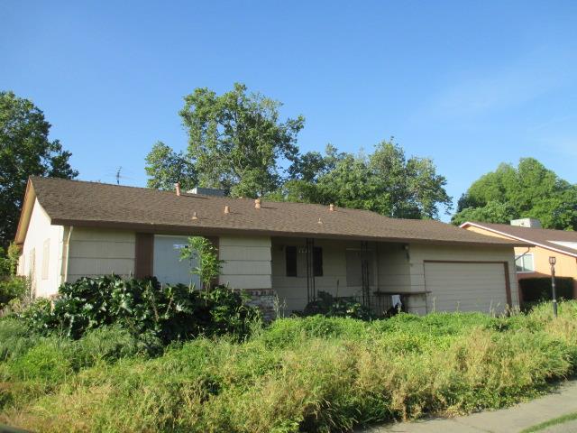 Detail Gallery Image 1 of 12 For 4510 Santa Monica Ave, Sacramento,  CA 95824 - 3 Beds | 1 Baths