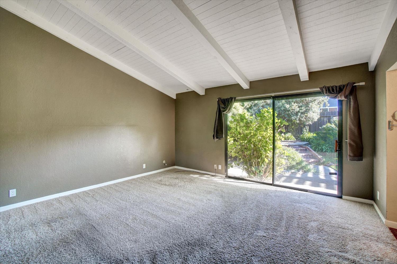 Detail Gallery Image 24 of 49 For 11161 Utopia River Ct, Rancho Cordova,  CA 95670 - 3 Beds | 2 Baths