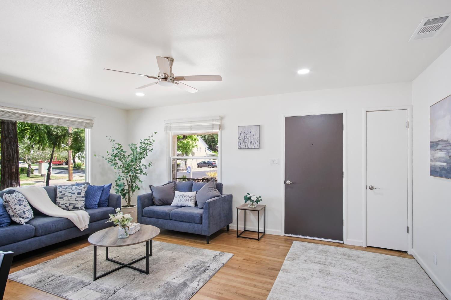 Detail Gallery Image 12 of 28 For 1909 W Harding Way, Stockton,  CA 95203 - 2 Beds | 1 Baths