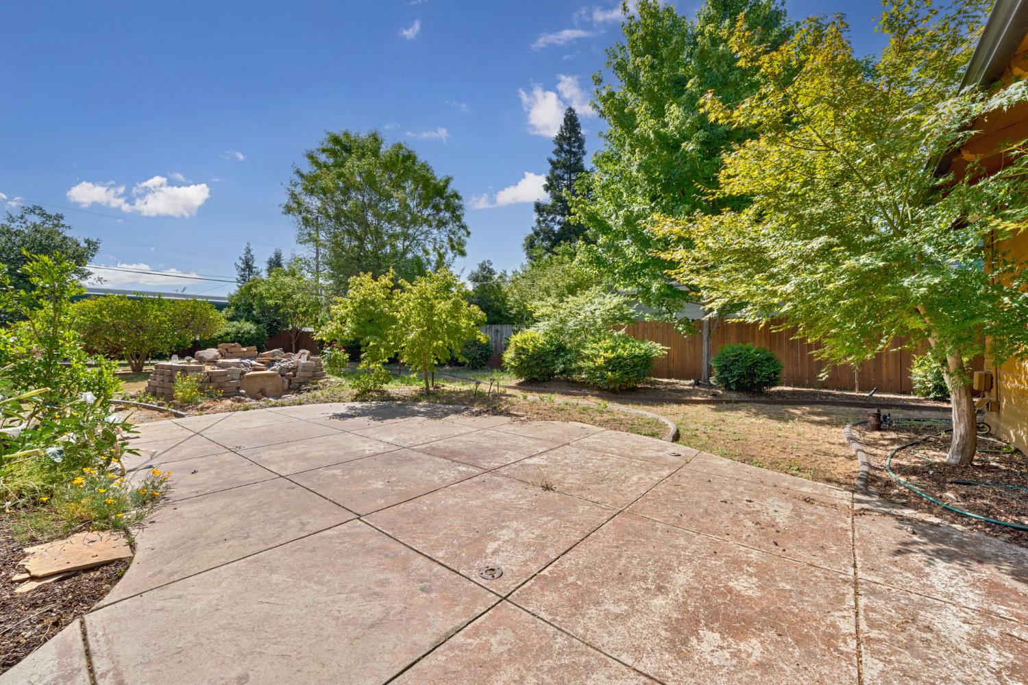 Detail Gallery Image 29 of 32 For 1660 La Playa Way, Sacramento,  CA 95864 - 3 Beds | 1 Baths