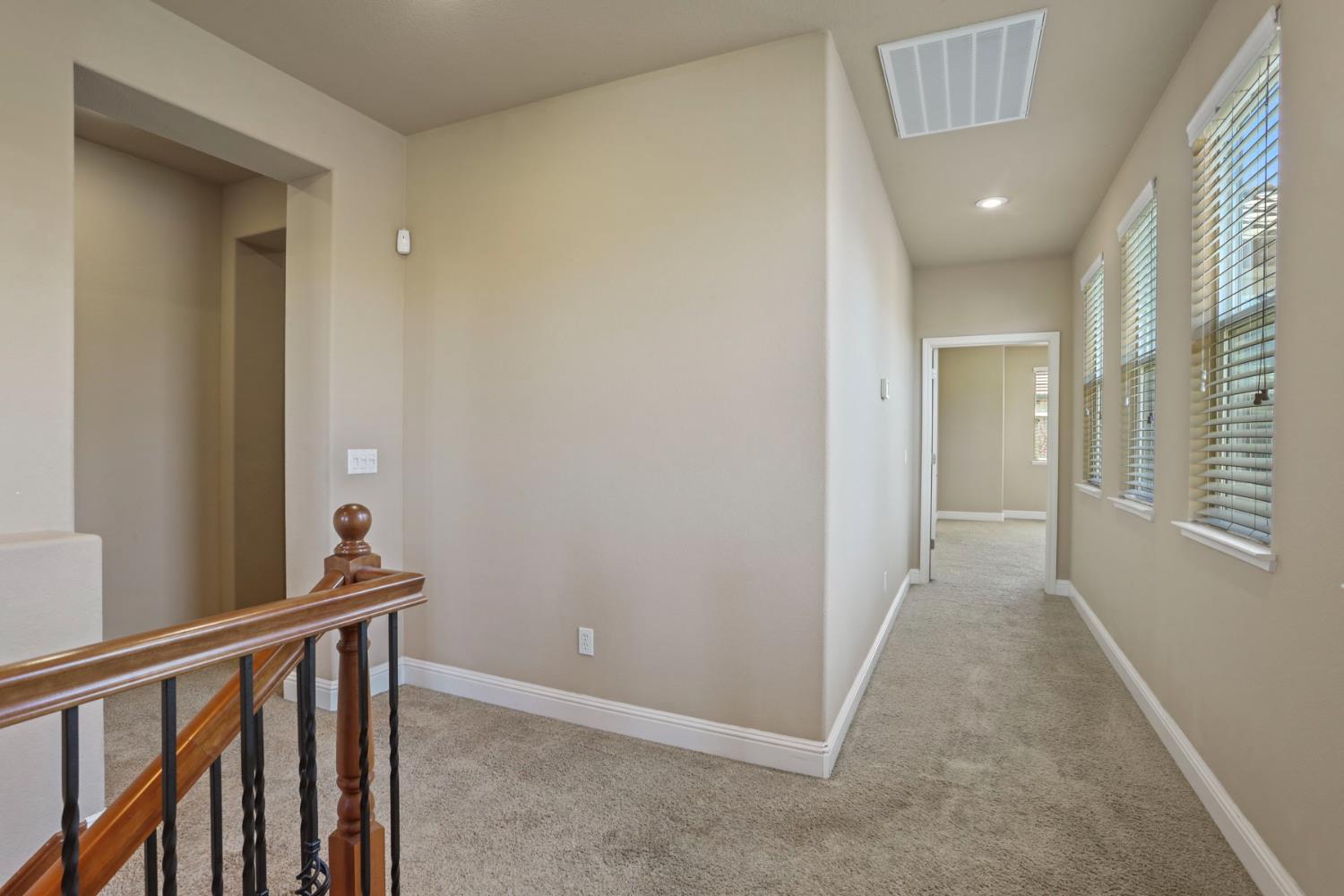 Detail Gallery Image 48 of 68 For 10305 Bridgeview Ln, Stockton,  CA 95219 - 5 Beds | 3 Baths