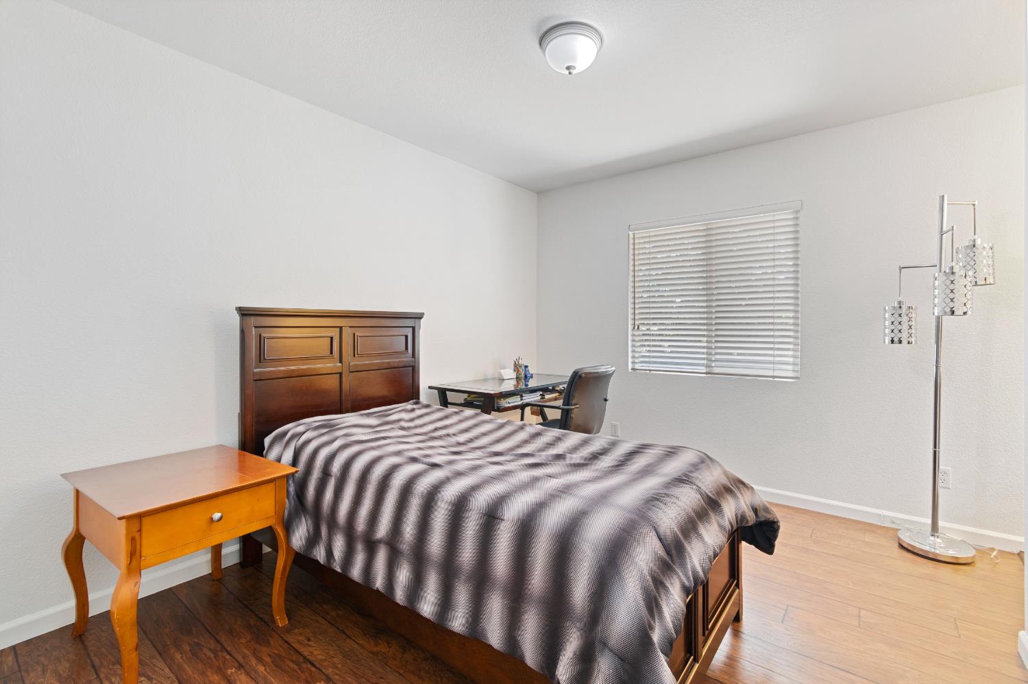 Detail Gallery Image 28 of 42 For 1045 Callander Way, Folsom,  CA 95630 - 4 Beds | 2/1 Baths