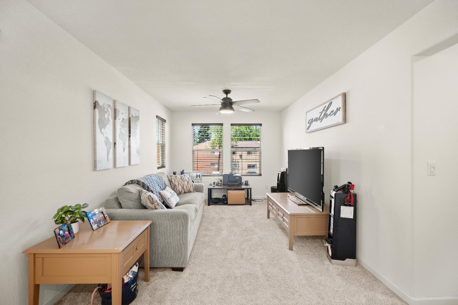 Detail Gallery Image 20 of 55 For 257 Bywell Bridge Cir, Sacramento,  CA 95823 - 3 Beds | 2/1 Baths