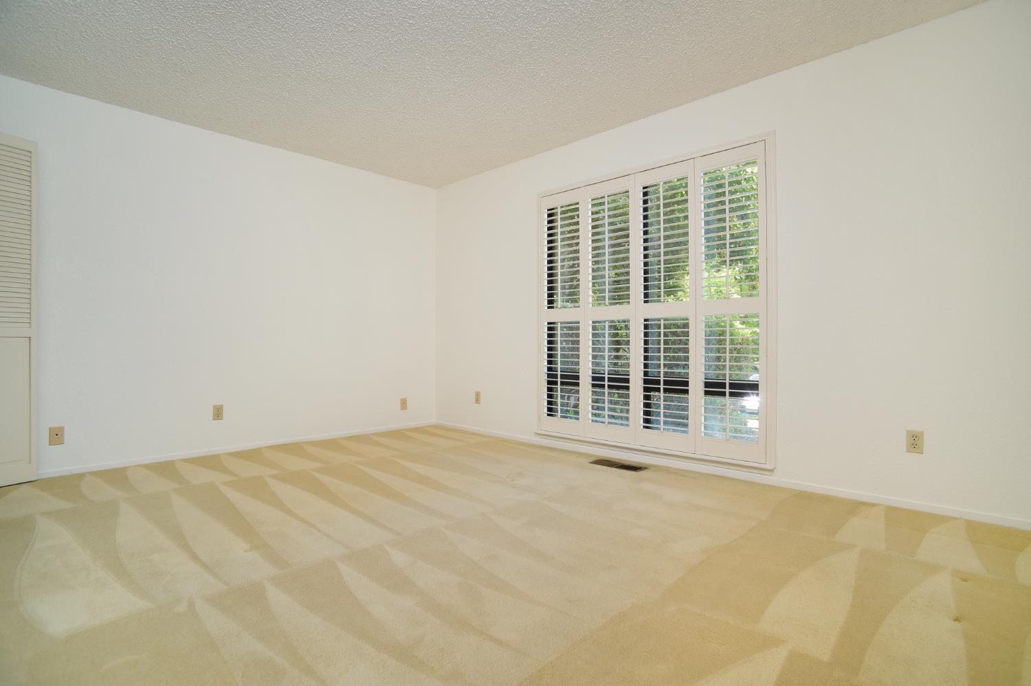 Photo #26: 225053246 Listing: Photo #26