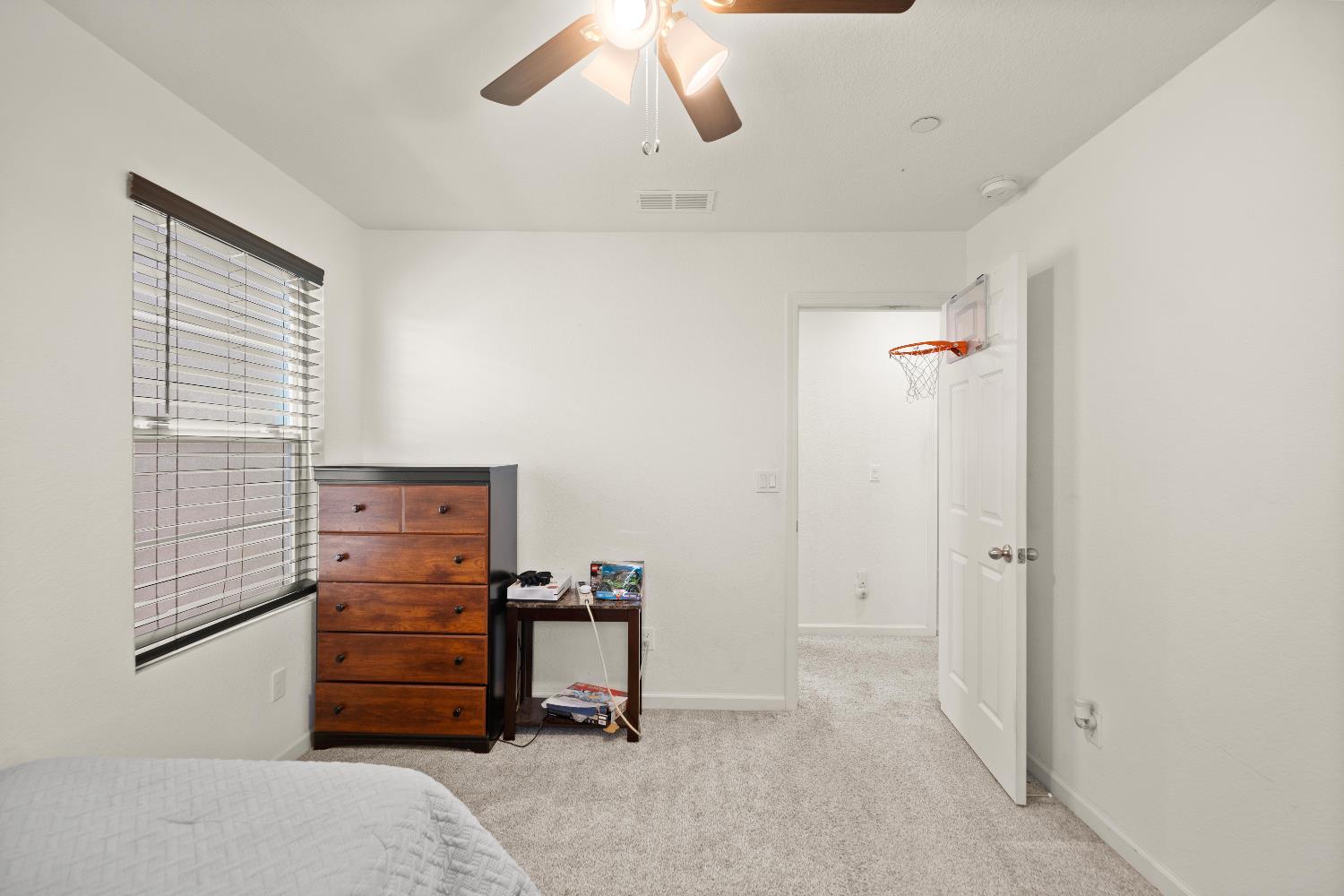 Detail Gallery Image 31 of 55 For 257 Bywell Bridge Cir, Sacramento,  CA 95823 - 3 Beds | 2/1 Baths