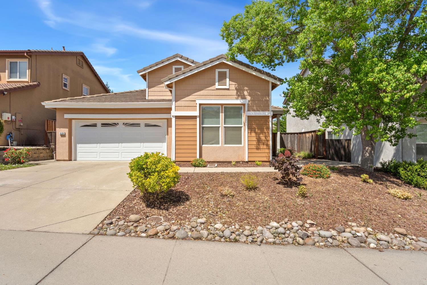 Detail Gallery Image 1 of 23 For 6530 Mystery Mountain Way, Rocklin,  CA 95765 - 3 Beds | 2 Baths