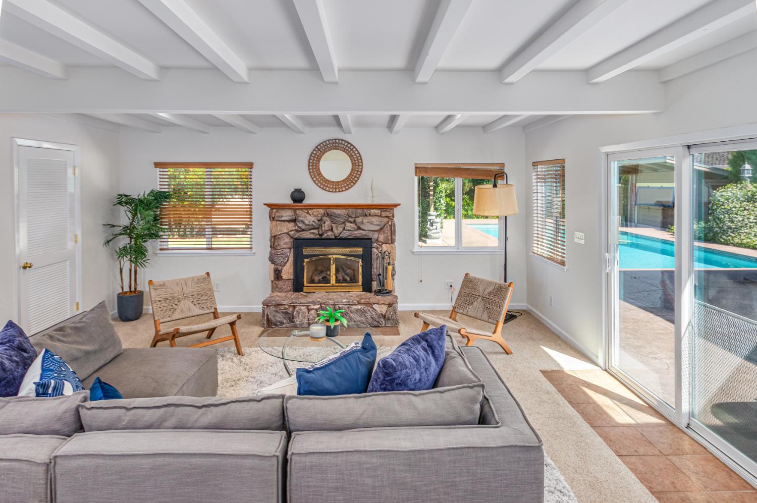 Detail Gallery Image 16 of 36 For 1229 Fitch Way, Sacramento,  CA 95864 - 3 Beds | 2 Baths