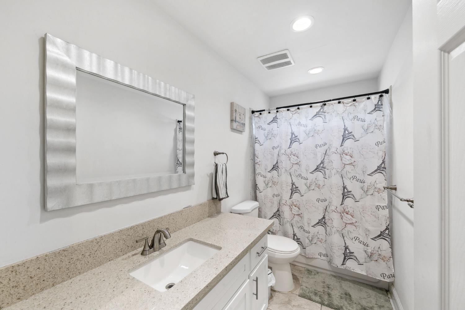 Detail Gallery Image 30 of 37 For 4309 23rd Ave, Sacramento,  CA 95820 - 3 Beds | 1 Baths
