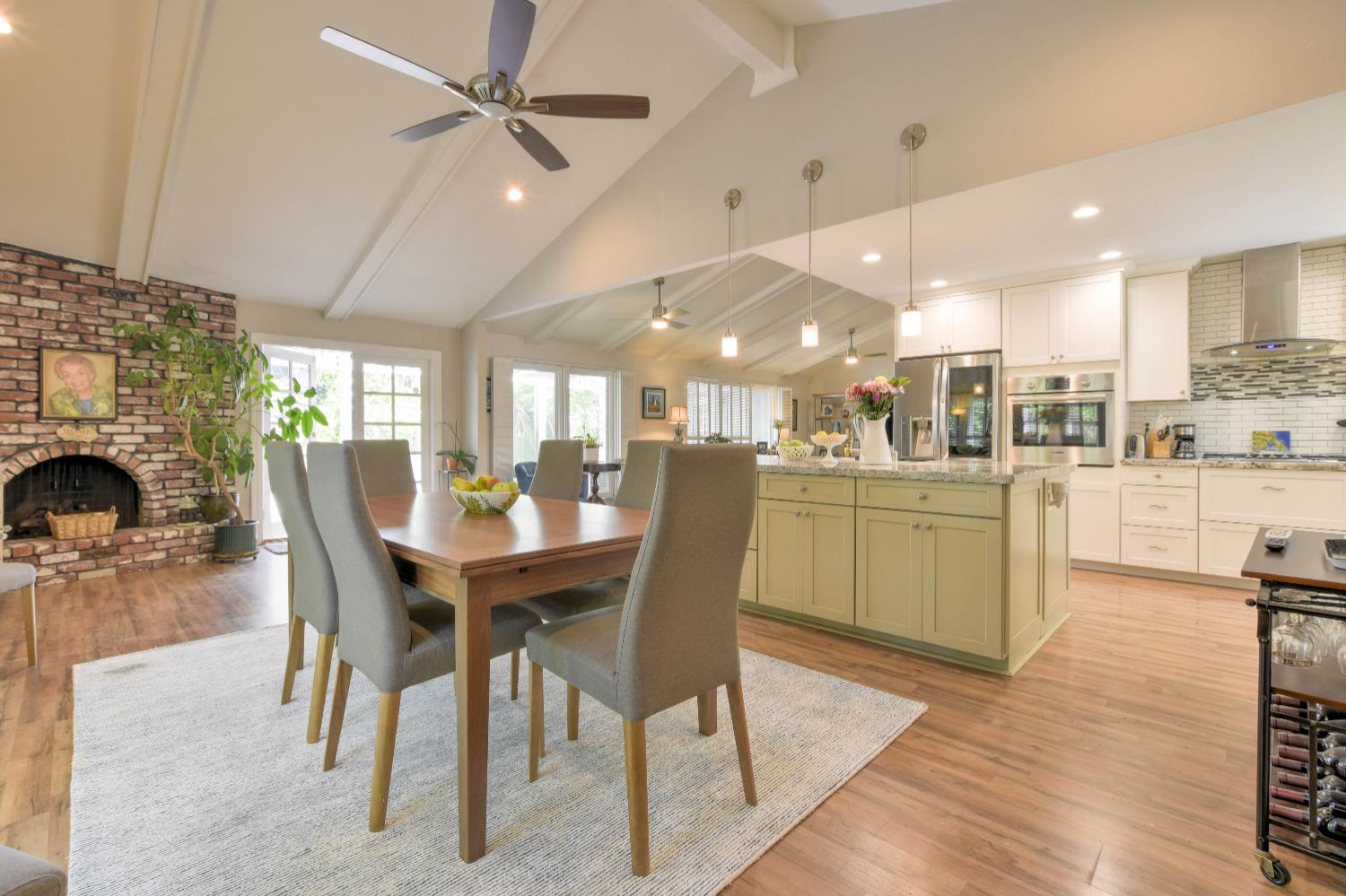 Detail Gallery Image 18 of 46 For 3401 Norris Ave, Sacramento,  CA 95821 - 4 Beds | 2/1 Baths