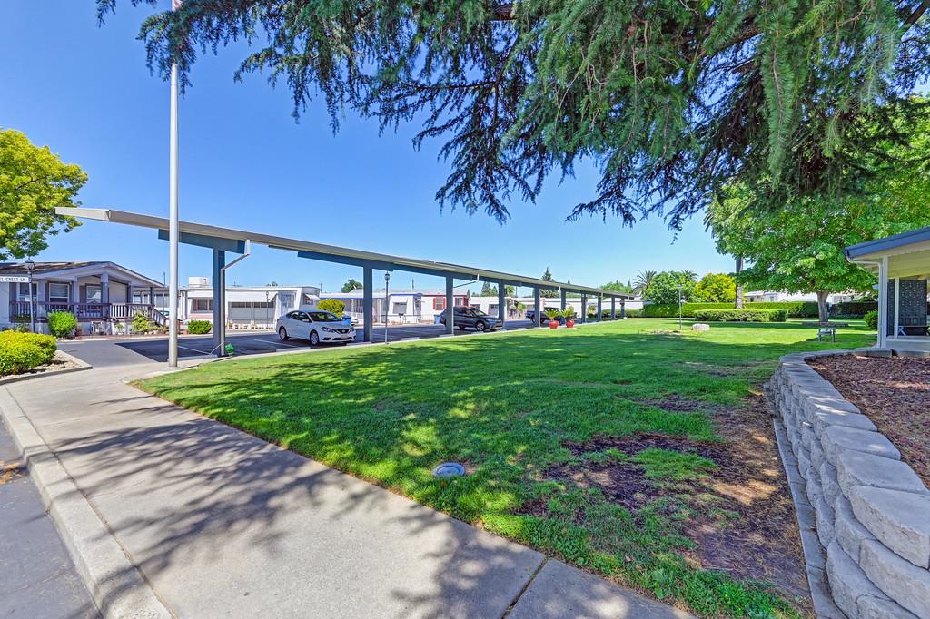 Detail Gallery Image 43 of 46 For 172 Rolling River Ln, Rancho Cordova,  CA 95670 - 2 Beds | 2 Baths