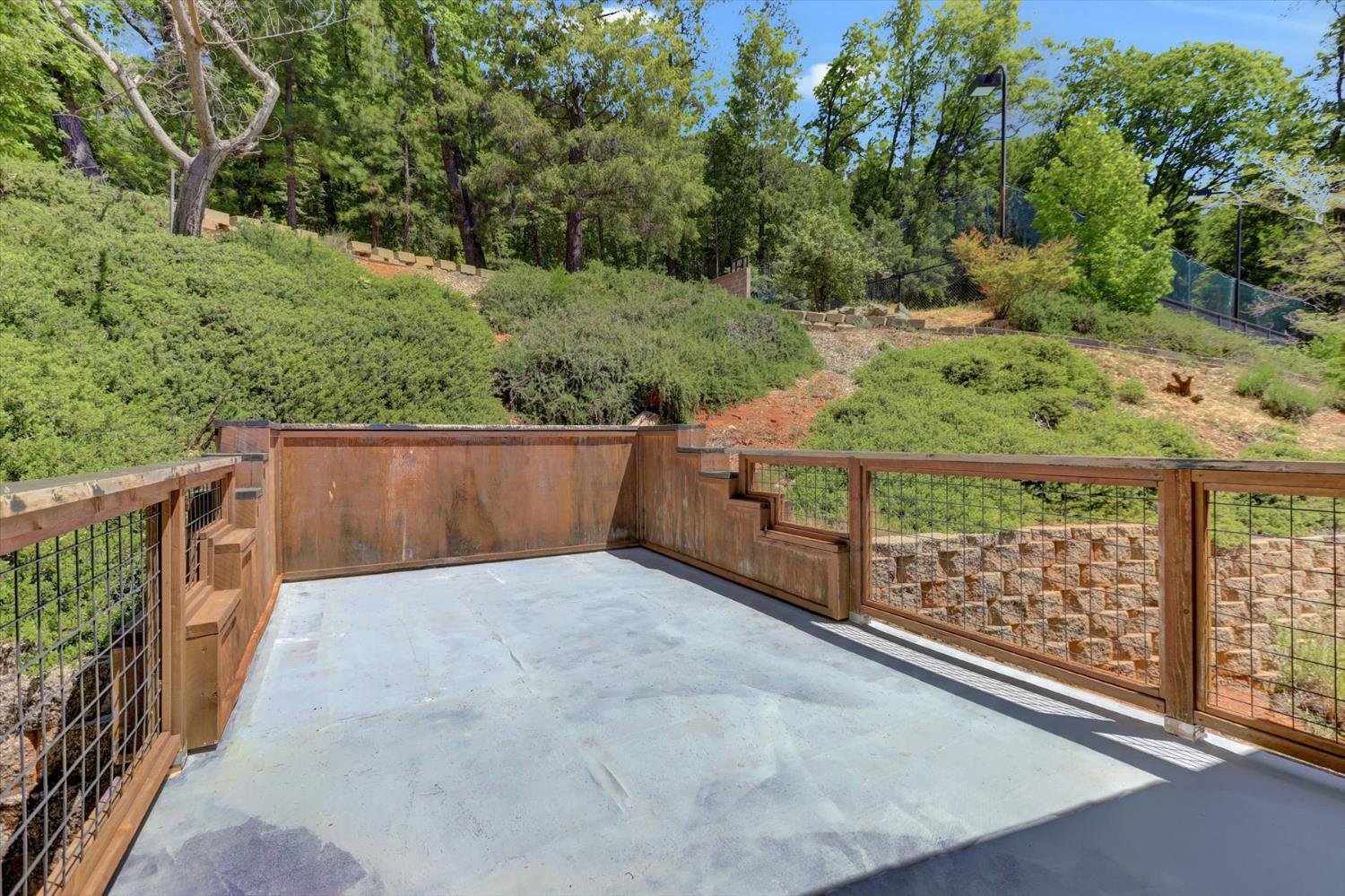 Kensington Kourt, Grass Valley, California image 32