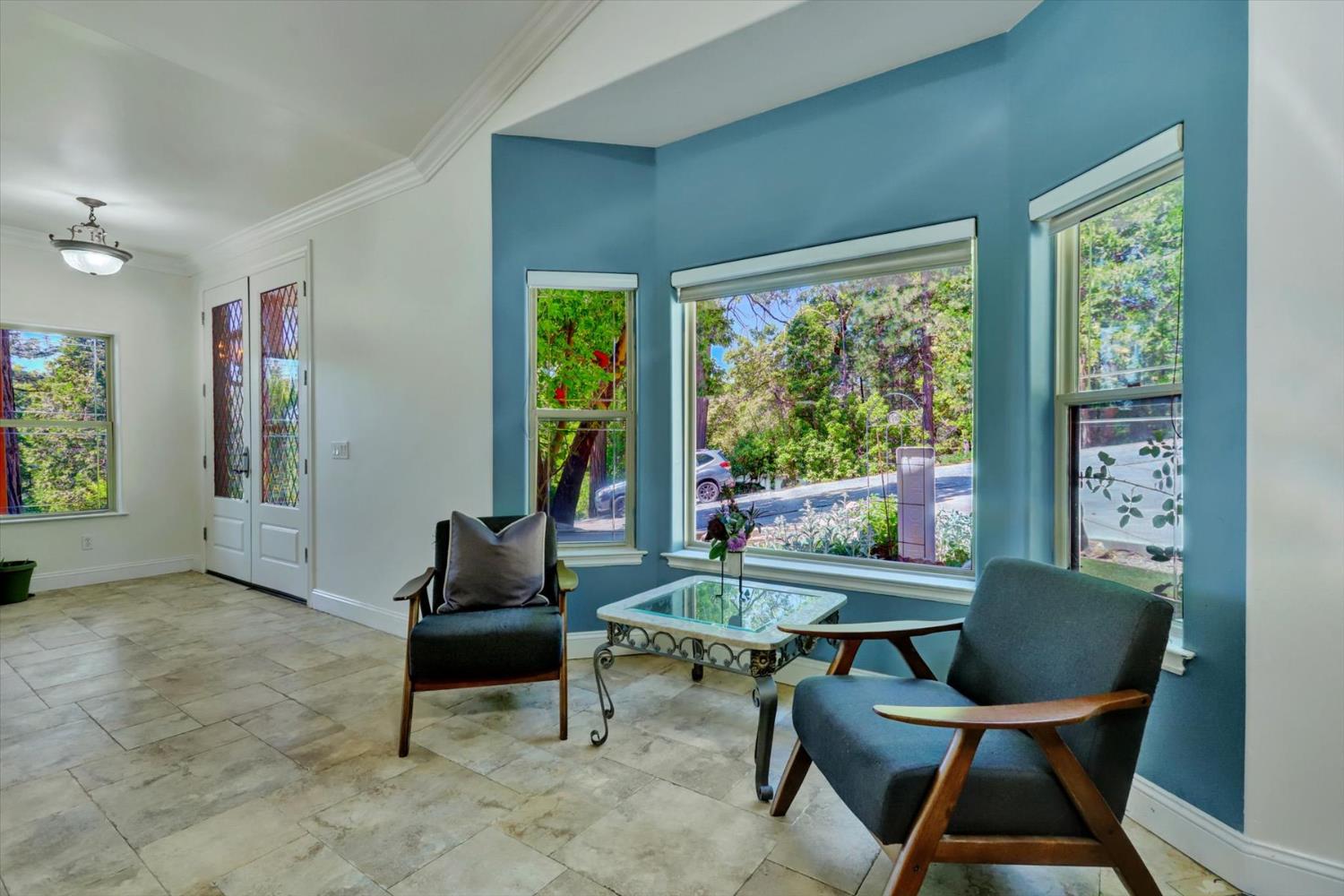 Kensington Kourt, Grass Valley, California image 7