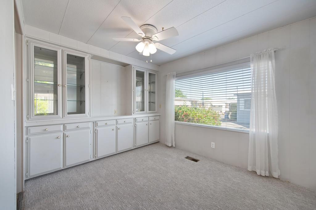 Detail Gallery Image 19 of 46 For 172 Rolling River Ln, Rancho Cordova,  CA 95670 - 2 Beds | 2 Baths