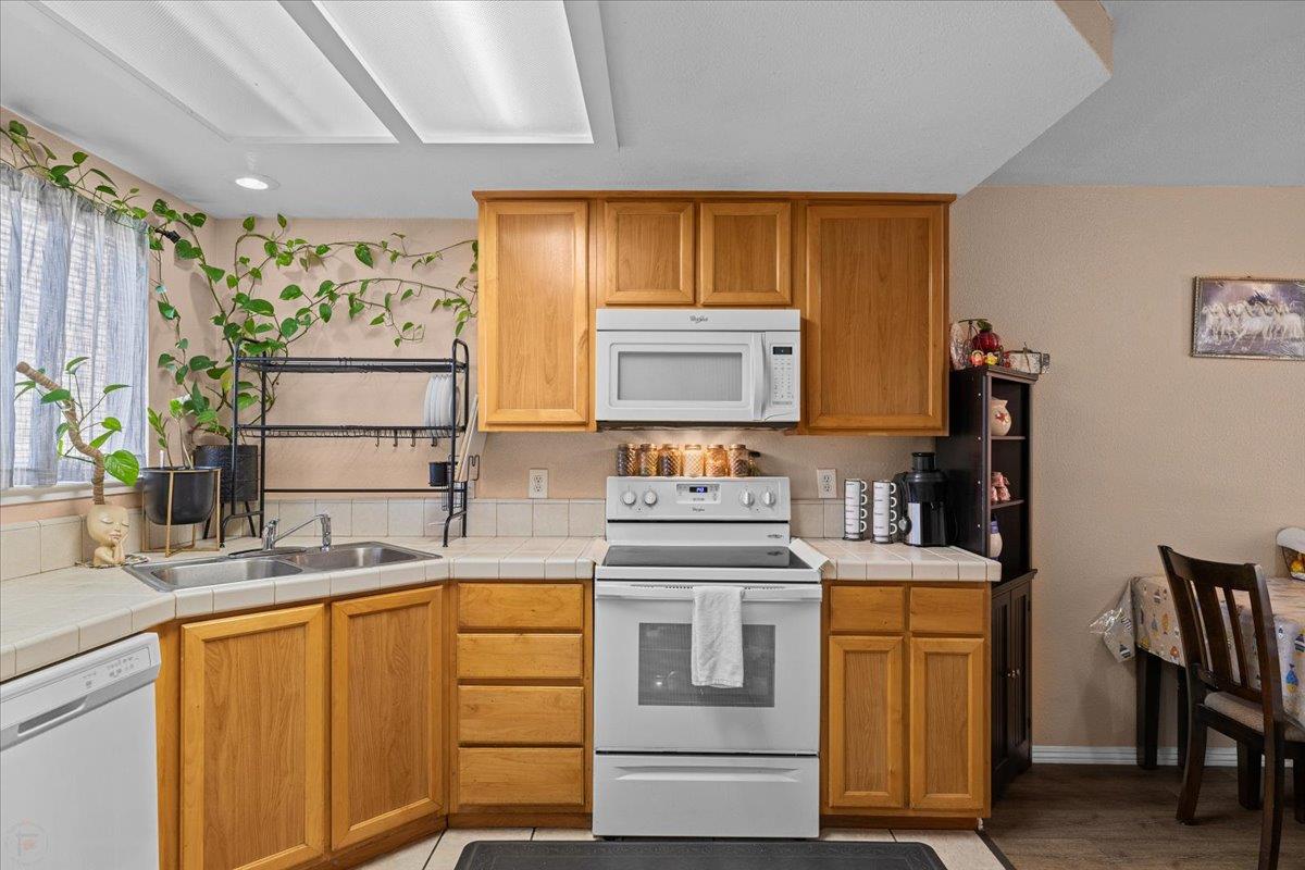 Detail Gallery Image 7 of 44 For 525 Lincoln Ave #C,  Modesto,  CA 95354 - 2 Beds | 1/1 Baths