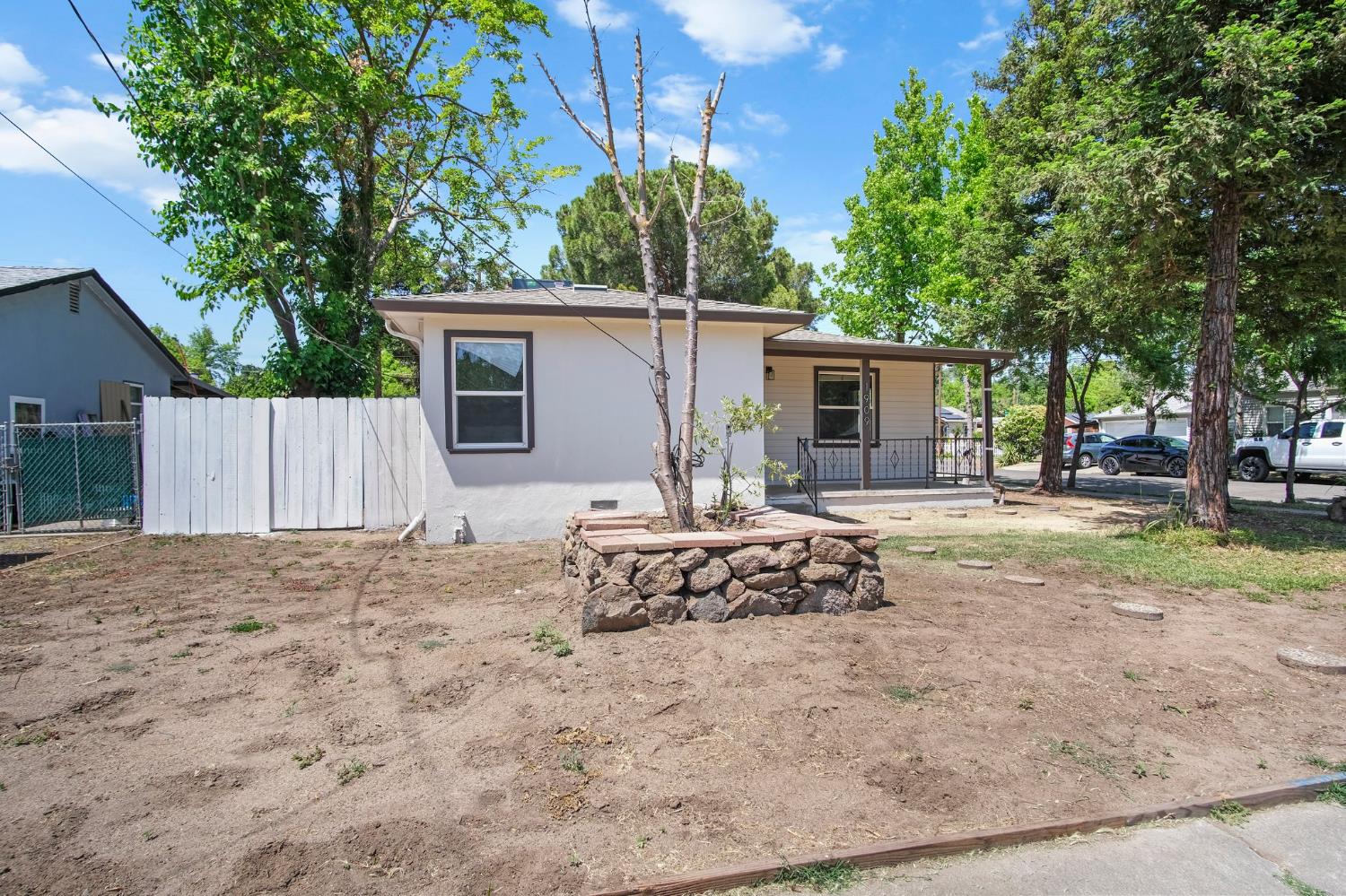Detail Gallery Image 24 of 28 For 1909 W Harding Way, Stockton,  CA 95203 - 2 Beds | 1 Baths