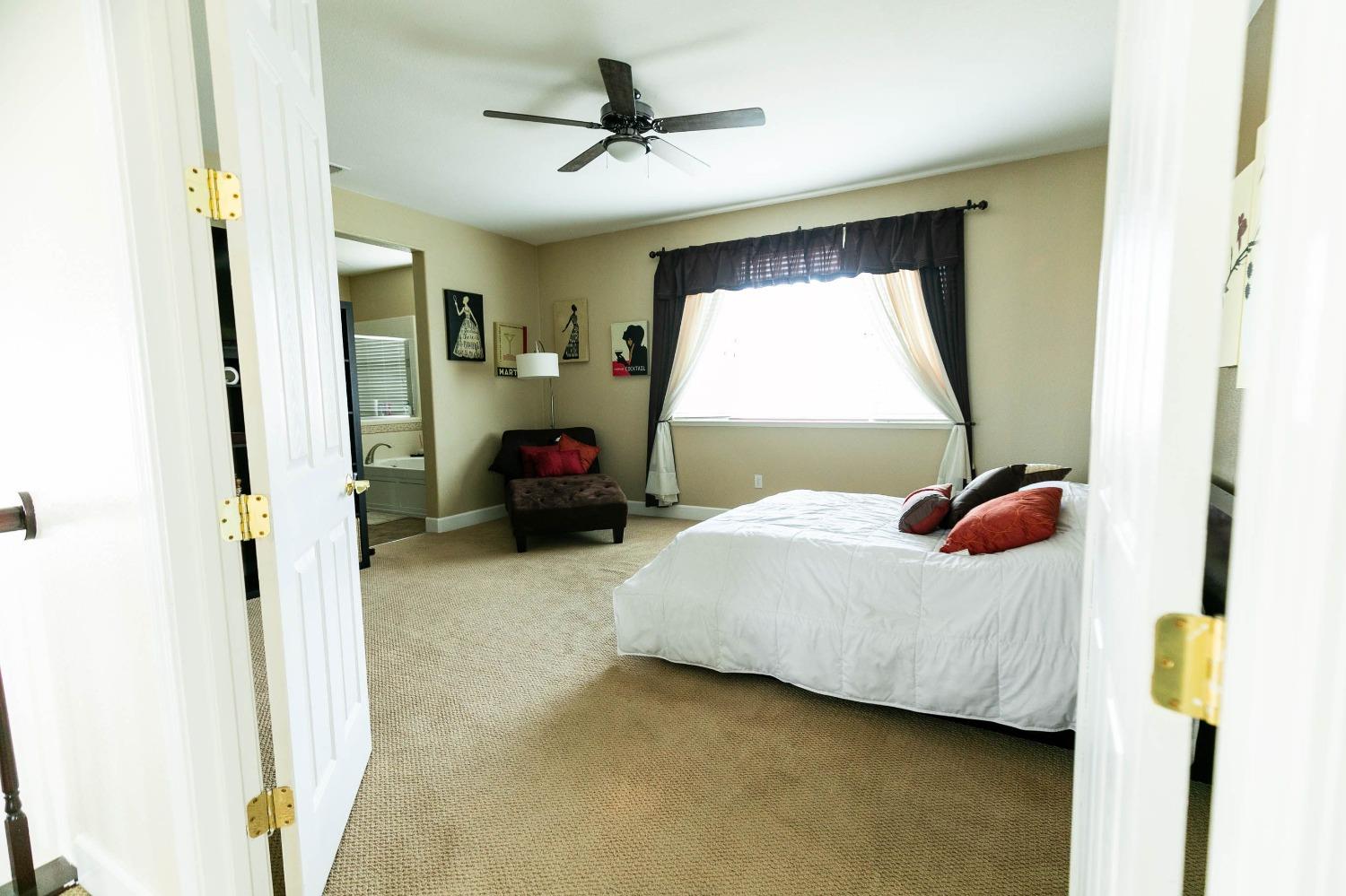 Detail Gallery Image 17 of 37 For 10730 Sand Castle Way, Stockton,  CA 95209 - 4 Beds | 3 Baths