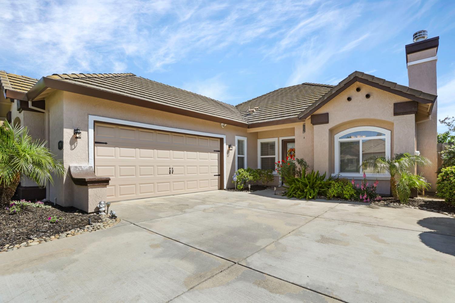 Detail Gallery Image 6 of 41 For 1930 Crystalwood Ln, Lodi,  CA 95242 - 3 Beds | 2 Baths
