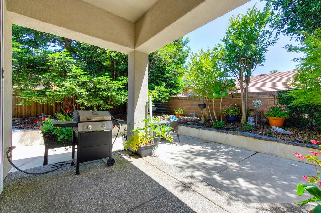 Detail Gallery Image 60 of 99 For 190 Montilla Cir, Sacramento,  CA 95835 - 2 Beds | 2 Baths