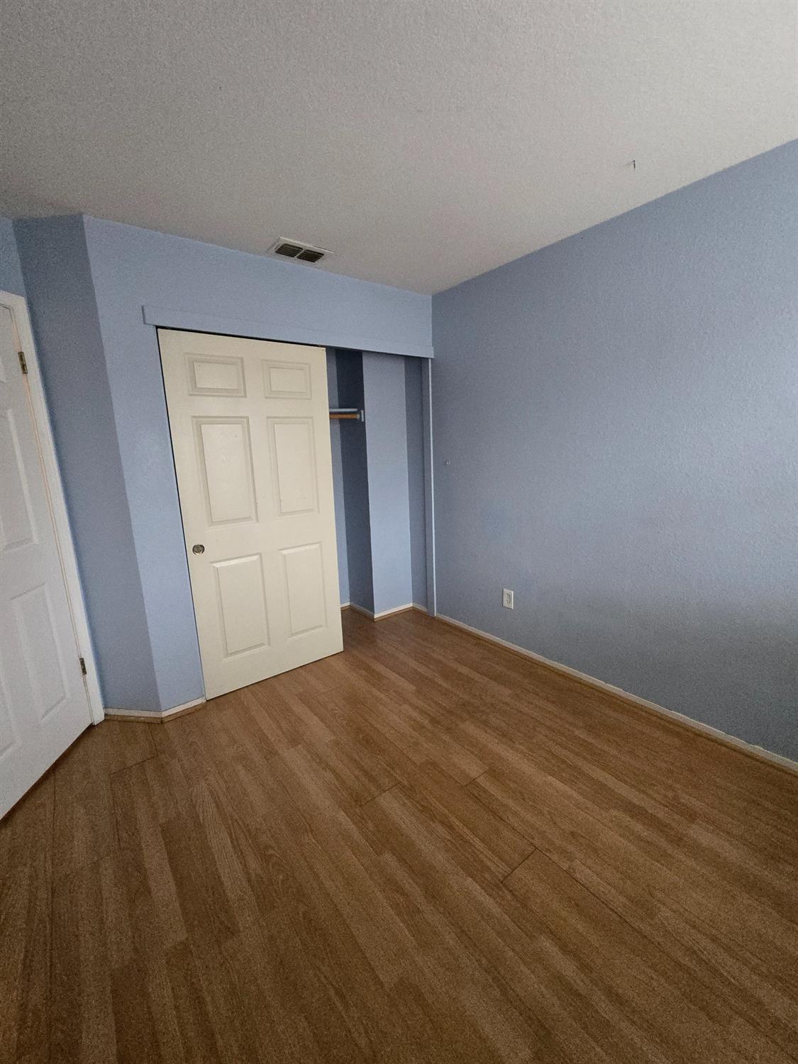Detail Gallery Image 23 of 49 For 3634 Whispering Creek Cir, Stockton,  CA 95219 - 3 Beds | 2/1 Baths