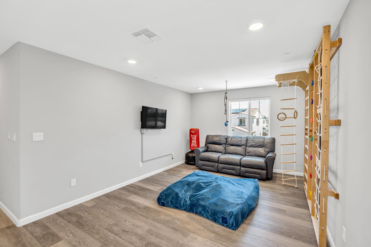 Detail Gallery Image 24 of 57 For 7225 Star Trail Way, Roseville,  CA 95747 - 4 Beds | 3 Baths