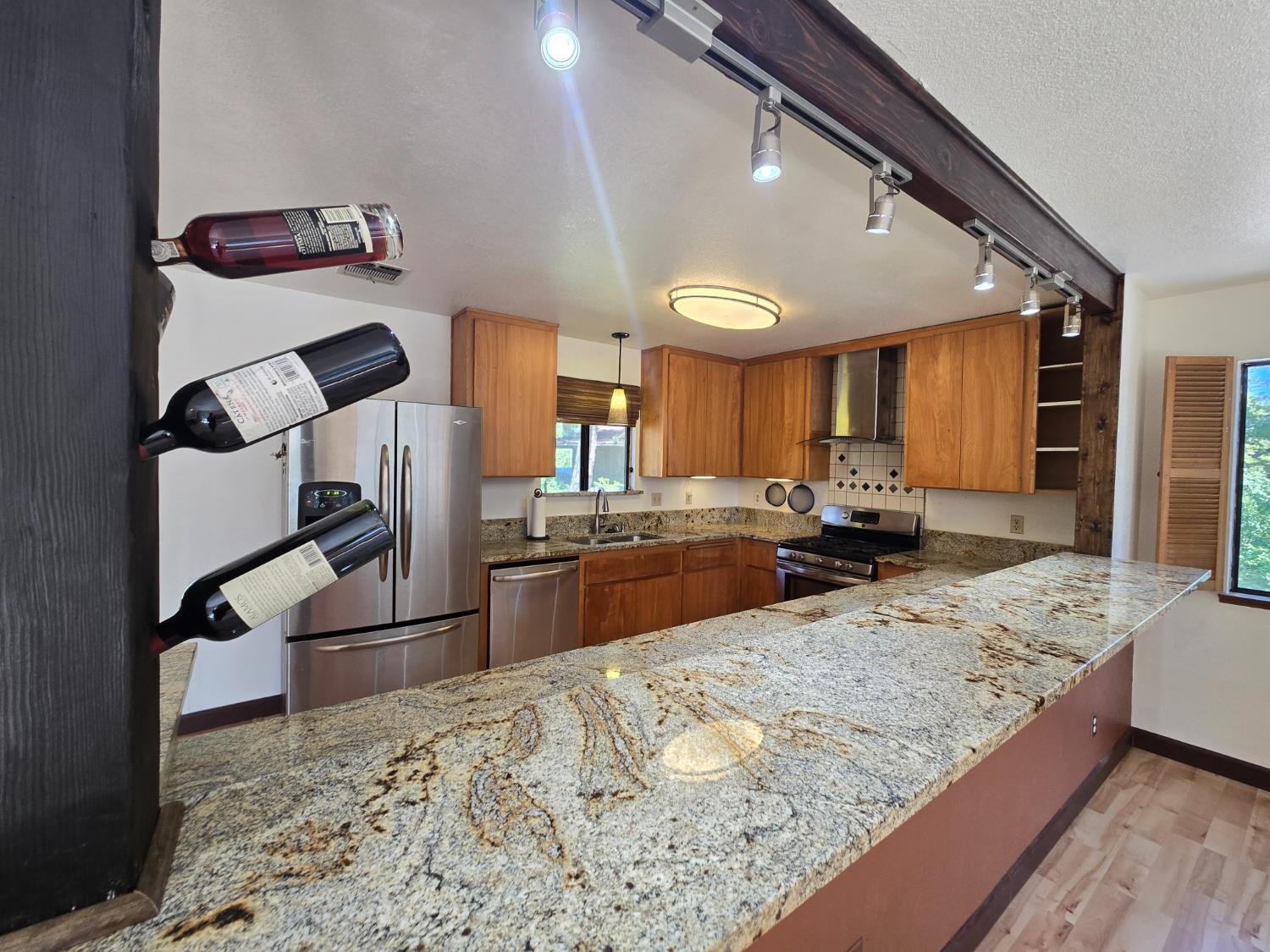 Detail Gallery Image 4 of 33 For 6160 Hills Ct, Georgetown,  CA 95634 - 3 Beds | 2 Baths