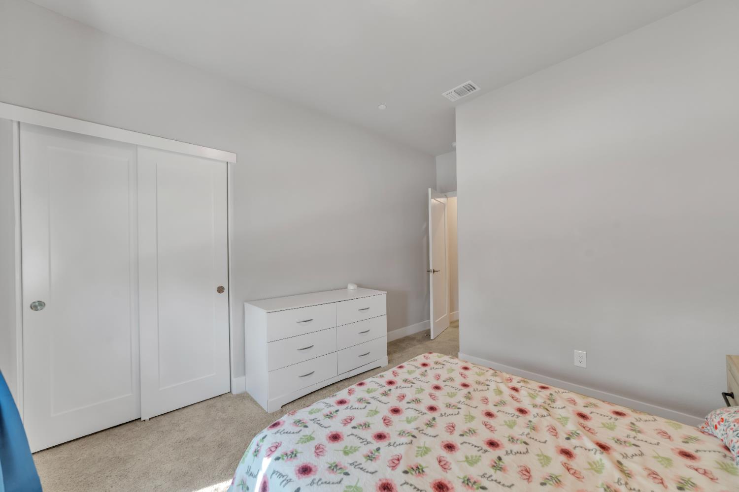 Detail Gallery Image 26 of 35 For 3429 Tall Oaks Bend Way, Folsom,  CA 95630 - 3 Beds | 2 Baths