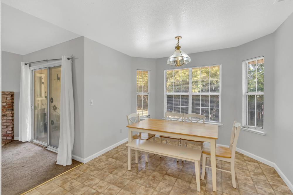 Detail Gallery Image 18 of 33 For 7926 Eagle Peak Way, Antelope,  CA 95843 - 3 Beds | 2 Baths