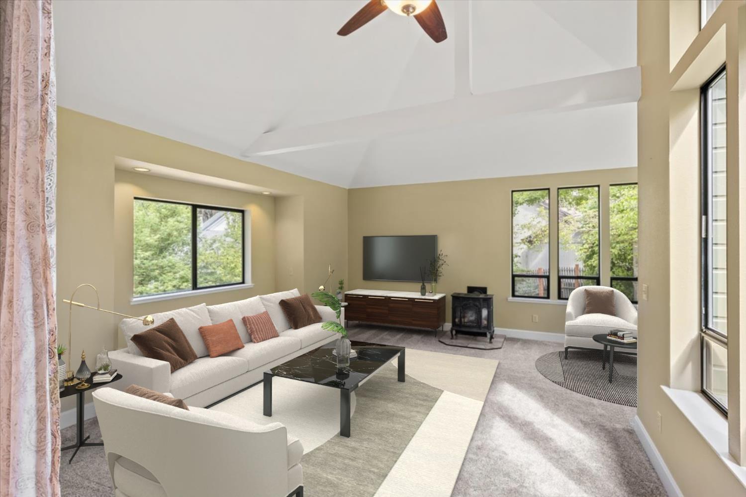 Detail Gallery Image 13 of 56 For 401 Gracie Rd, Nevada City,  CA 95959 - 3 Beds | 2/1 Baths