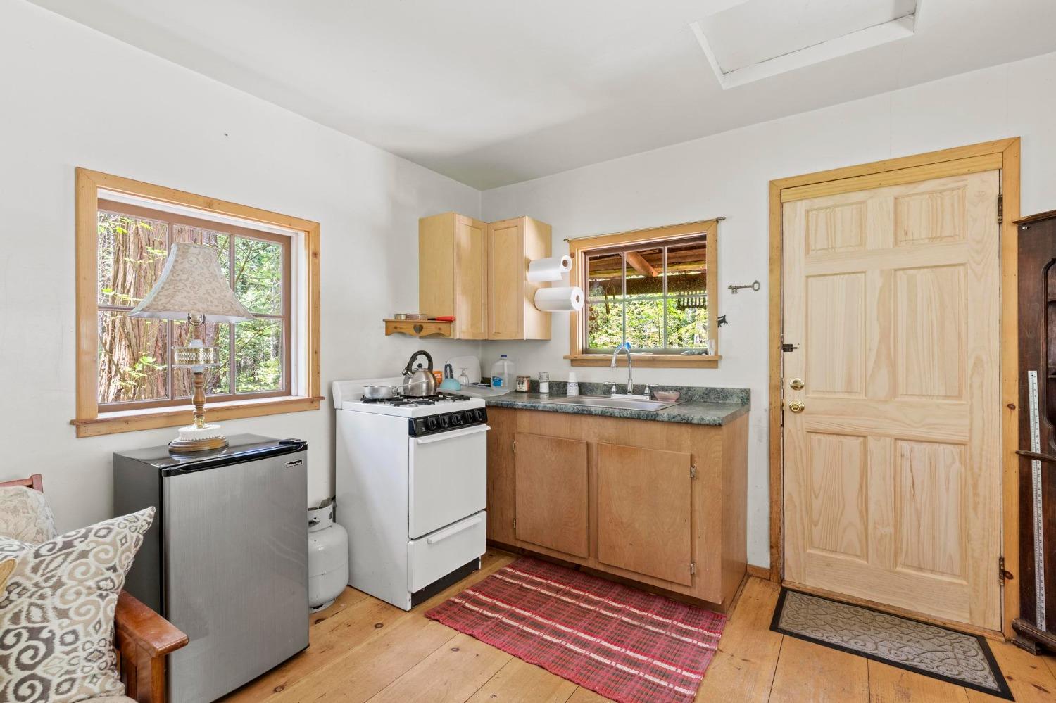 Detail Gallery Image 41 of 58 For 14138 La Porte Rd, Strawberry Valley,  CA 95981 - 2 Beds | 2/1 Baths