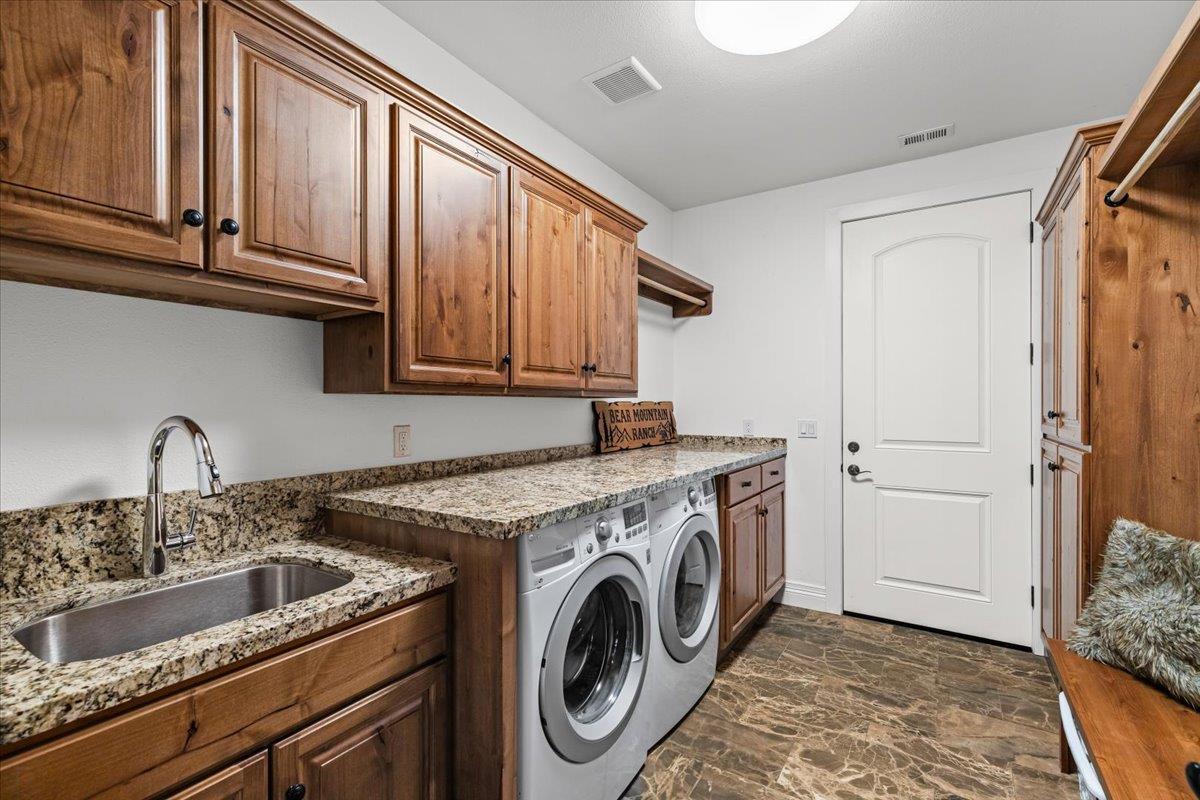 Detail Gallery Image 53 of 97 For 9267 7r Bar Rd, Angels Camp,  CA 95222 - 3 Beds | 3/1 Baths