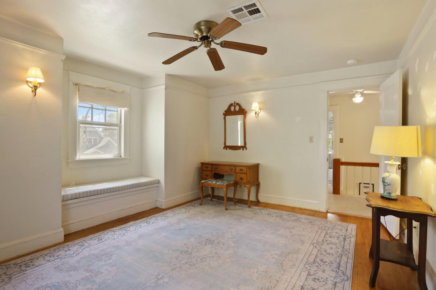 Detail Gallery Image 33 of 51 For 105 W Euclid Ave, Stockton,  CA 95204 - 4 Beds | 2 Baths