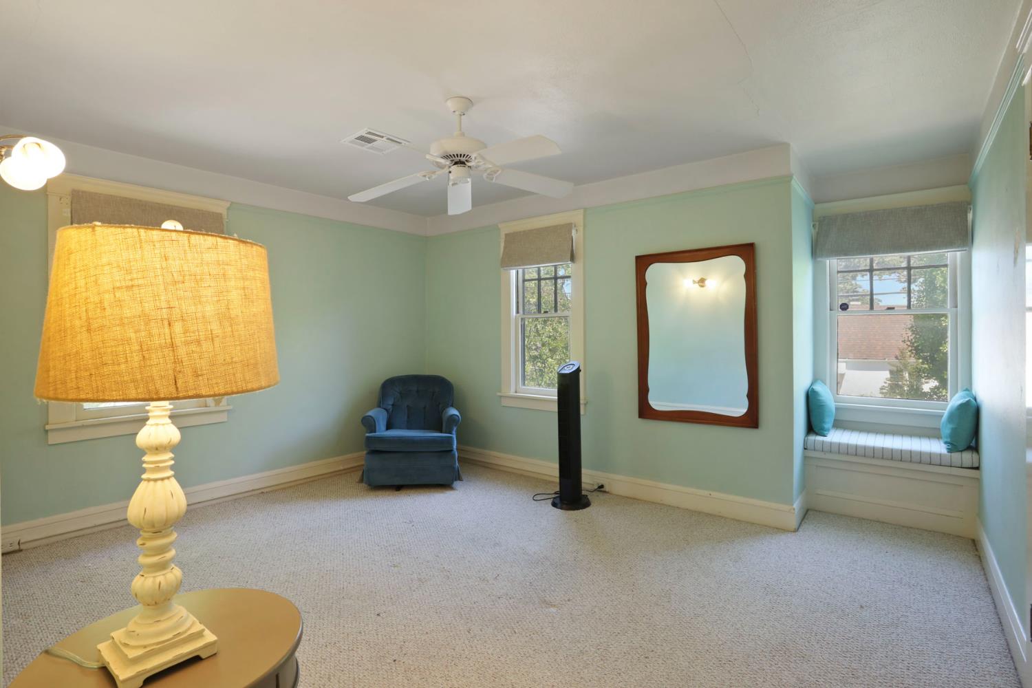 Detail Gallery Image 30 of 51 For 105 W Euclid Ave, Stockton,  CA 95204 - 4 Beds | 2 Baths