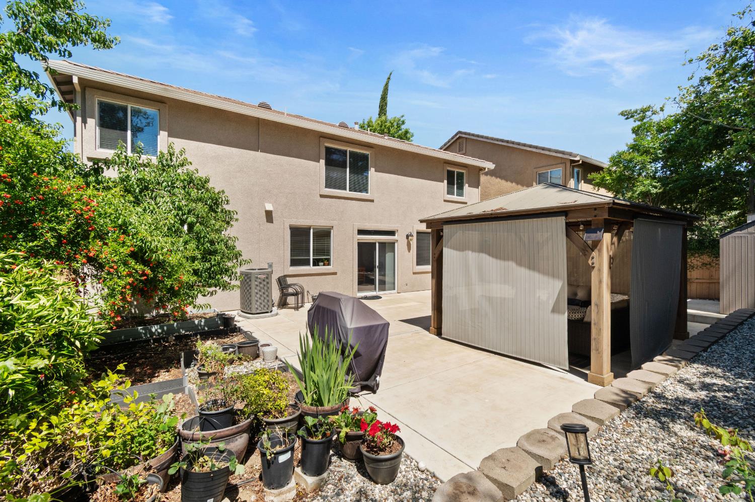 Detail Gallery Image 36 of 42 For 1045 Callander Way, Folsom,  CA 95630 - 4 Beds | 2/1 Baths