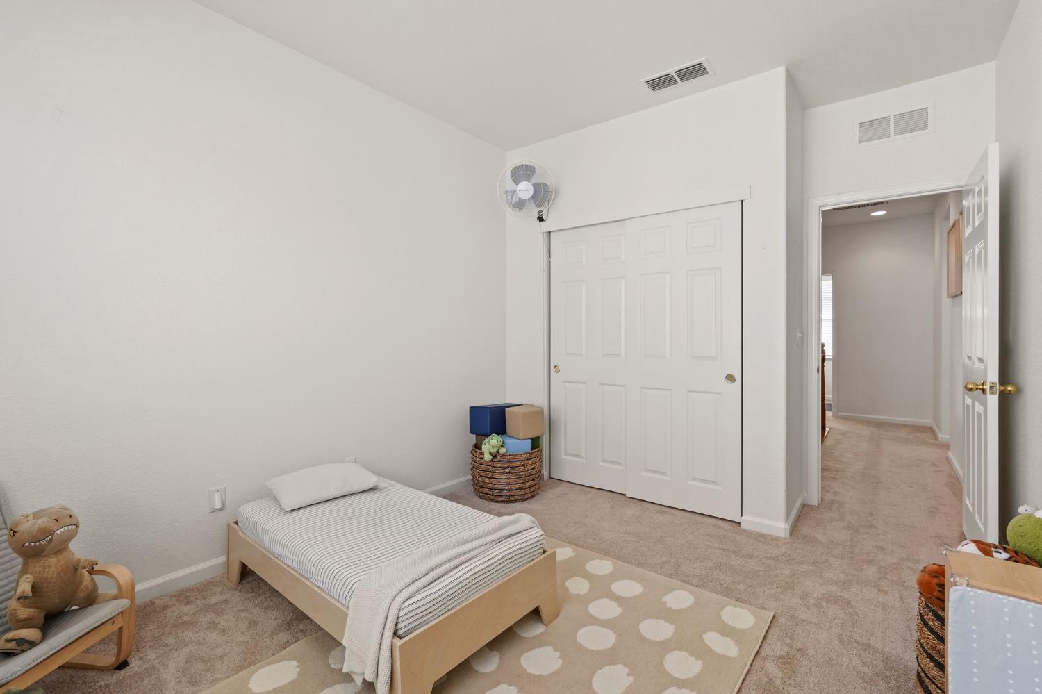 Detail Gallery Image 33 of 48 For 1177 Waverton Ln, Lincoln,  CA 95648 - 4 Beds | 2/1 Baths