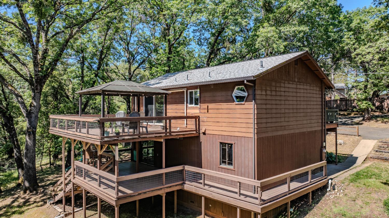 Detail Gallery Image 68 of 73 For 17640 Tannery Ln, Pine Grove,  CA 95665 - 3 Beds | 2 Baths